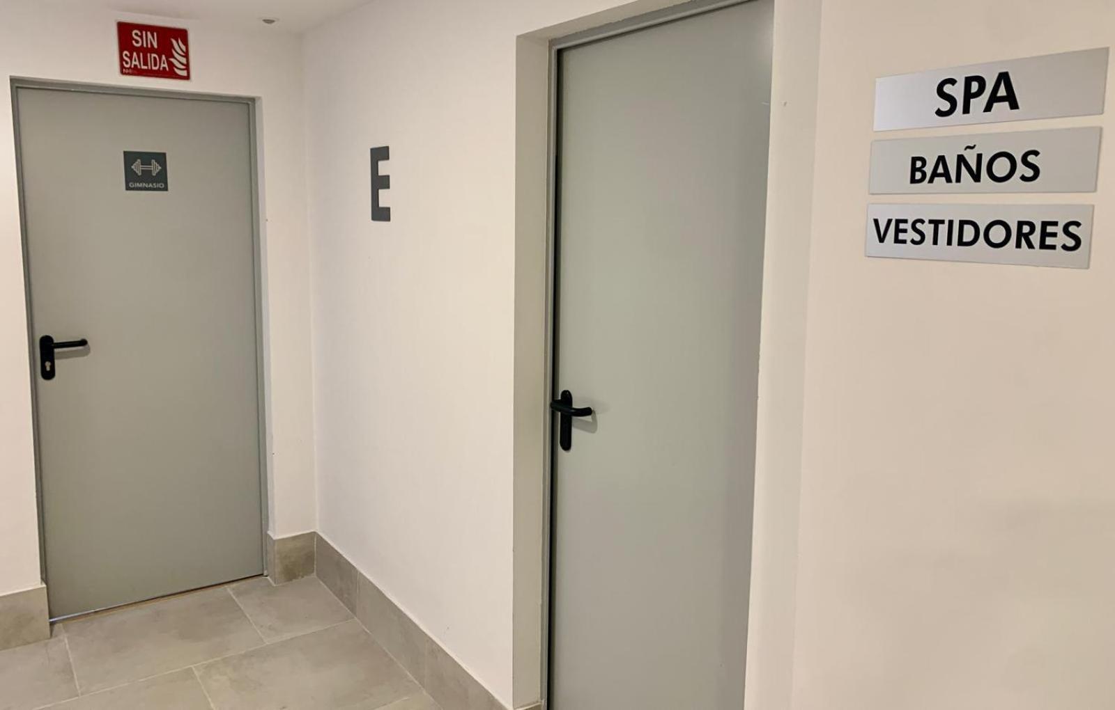 P3 Rivas Futura Apartment Luaran gambar
